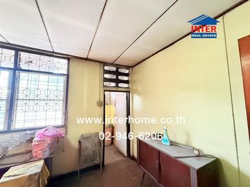 Two-story townhouse, 20 sq.wa., Supawan 1 Village, Soi Phetkasem 2, Intersection 2, Phetkasem Road, Kanchanaphisek Road, Phasi Charoen District, Bangk