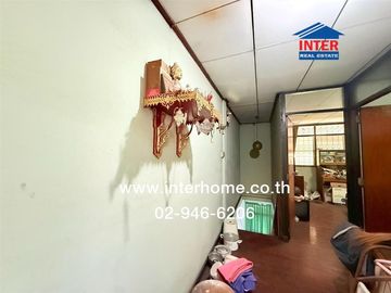 Two-story townhouse, 20 sq.wa., Supawan 1 Village, Soi Phetkasem 2, Intersection 2, Phetkasem Road, Kanchanaphisek Road, Phasi Charoen District, Bangk