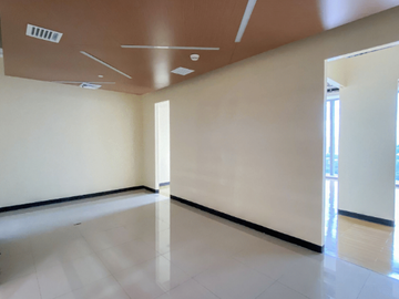 OFFICE SPACE FOR LEASE IN FINANCE CENTRE