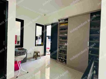 Rumah 2 lantai Semifurnished di Jatimakmur PondokGede Kota Bekasi