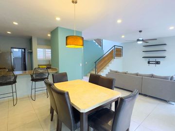 Casa en venta en Fluvial Vallarta, Puerto Vallarta, ubicación estratégica y alta plusvalía