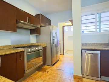 Casa en venta en Fluvial Vallarta, Puerto Vallarta, ubicación estratégica y alta plusvalía