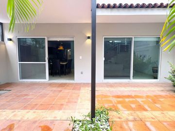 Casa en venta en Fluvial Vallarta, Puerto Vallarta, ubicación estratégica y alta plusvalía