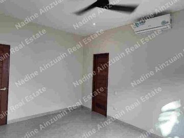 SE RENTA RESIDENCIA DISEÑÓ MODERNISTA  EN RESIDENCIAL LAGOS DEL SOL CANCÚN, QUINTANA ROO. 4 RECÁMARAS, ALBERCA, JARDÍN, AMENIDADES, SEGURIDAD 24 HORAS.
