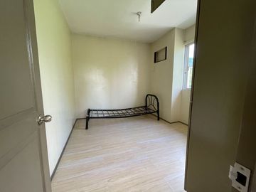 For Sale: 5 Bedroom House and Lot in Kapitolyo, Pasig City