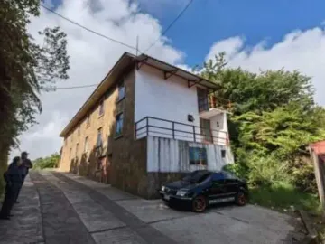 PREDIO CON HOTEL, UNA CABAÑA Y UNA GALERA EN TLANCHINOL, HIDALGO. REMATE ADJUDICADO