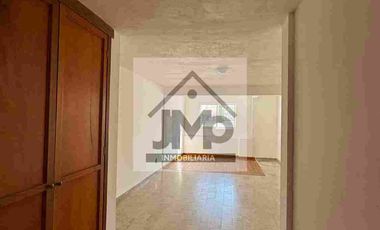 VENTA DE CASA CON TERRENO ADICIONAL