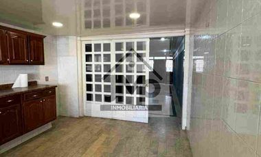 VENTA DE CASA CON TERRENO ADICIONAL
