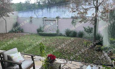 CASA EN VENTA CARRETERA NACIONAL EXCELENTE