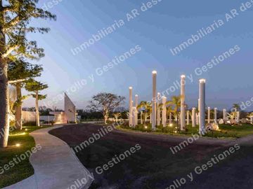 Lote en Venta de 420m2 en Privada Residencial Blanca Resodencial Alta Plusvalia al Norte de Merida, Yucatan