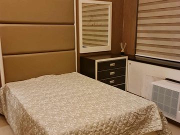 Condo For Sale in Eastwood Parkview Tower 2