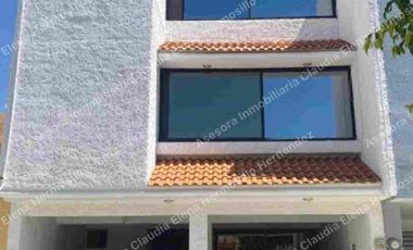 CASA EN VENTA PRIVADA AVENIDA JUAREZ (Calzada de Guadalupe)