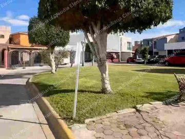 CASA EN VENTA PRIVADA AVENIDA JUAREZ (Calzada de Guadalupe)