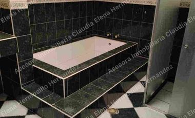 CASA EN VENTA PRIVADA AVENIDA JUAREZ (Calzada de Guadalupe)