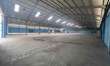 Disewa Gudang Siap Pakai Baru Renovasi Parkiran Besar Akses Kontainer 40 Feet, Tidak Banjir Jatake Bitung