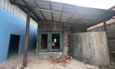Disewa Gudang Siap Pakai Baru Renovasi Parkiran Besar Akses Kontainer 40 Feet, Tidak Banjir Jatake Bitung