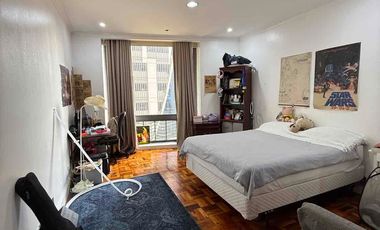 Essensa East Forbes 3 BR unit