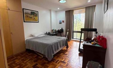Essensa East Forbes 3 BR unit