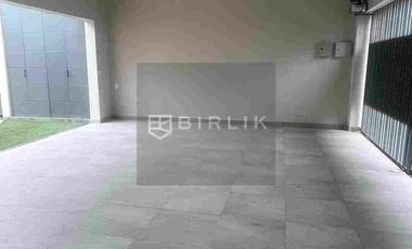 VENTA CASA NUEVA EQUIPADA FRACCIONAMIENTO PRIVADO MONTERREY ZONA URO