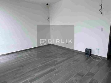 VENTA CASA NUEVA EQUIPADA FRACCIONAMIENTO PRIVADO MONTERREY ZONA URO
