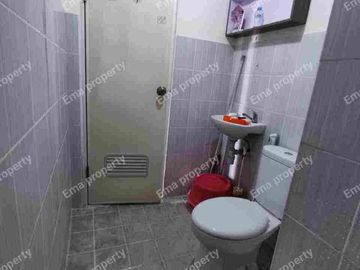 Dijual / disewakan apartemen Puncak Dharmahusada harga murah !
