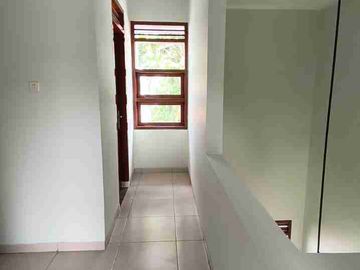 Rumah Dijual 2 lt berkibar di Cijambe dekat A H Nasution Cisaranten Arcamanik UBERTOS