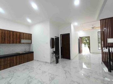 Dijual rumah di Sentul city siap huni