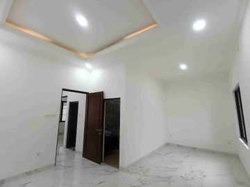 Dijual rumah di Sentul city siap huni
