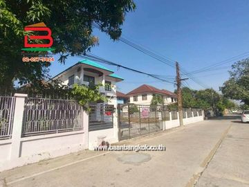 บ้านเดี่ยว หมู่บ้าน พรธิสาร 6 (เลียบคลอง 7) เนื้อที่ 110 ตรว.ใกล้โลตัส รังสิต คลอง7 ถนนรังสิต-นครนายก ตำบลบึงบอน อำเภอหนองเสือ จังหวัดปทุมธานี