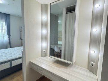 DISEWAKAN APARTEMEN PRIVATE LIFT DE RESIDENCE PAKUWON INDAH
