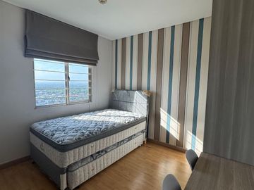 DISEWAKAN APARTEMEN PRIVATE LIFT DE RESIDENCE PAKUWON INDAH