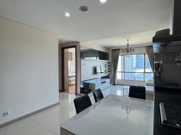 DISEWAKAN APARTEMEN PRIVATE LIFT DE RESIDENCE PAKUWON INDAH