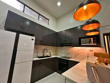 For Sale: 3-Storey Townhouse at One Seventy Place, San Juan City