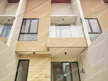 Dijual Rumah Baru Modern Minimalis Semampir Tengah Dkt Merr SHM