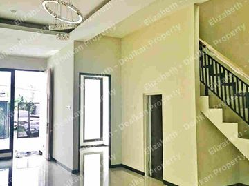 Dijual Rumah Baru Modern Minimalis Semampir Tengah Dkt Merr SHM