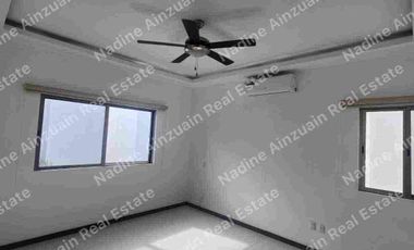 SE RENTA CASA AMPLIA EN RESIDENCIAL CUMBRES CANCÚN, 3 RECÁMARAS MÁS ESTUDIO, ALBERCA PRIVADA, AMENIDADES, SEGURIDAD 24 HORAS.
