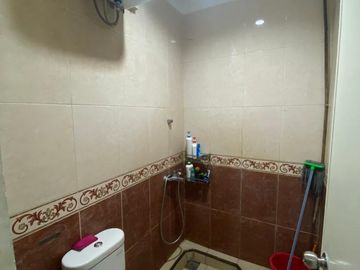 Rumah 1,5 Lantai Semi Furnished Di Cluster Cemara, Banjar Wijaya