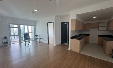 RR474 Veranda 2BR Condo Unit for Lease