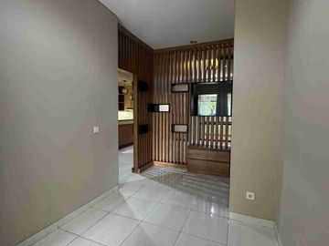 Rumah Cantik Siap Huni Semi Furnished Kawasan Favoritenya Bsd City