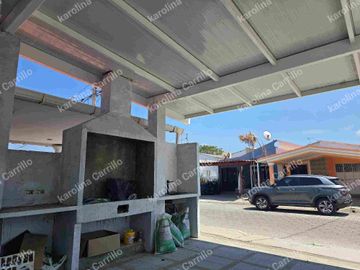 vendo de oportunidad casa urb frente al mar. urb villa marina