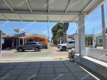 vendo de oportunidad casa urb frente al mar. urb villa marina