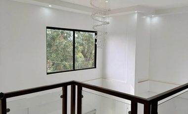 House and Lot in Royale Tagaytay Estates at Bgy. Buck Estate, Alfonso Cavite for SALE or RENT! 6BR SALE PRICE at 25M & RENT at 80k per month