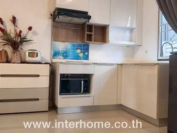 Two-story townhome, 17.5 sq.wa., Pleno Ratchaphruek Village, Soi Bang Krang 45/4, Ratchaphruek Road, Rama 5 Road, Mueang Nonthaburi, Nonthaburi.