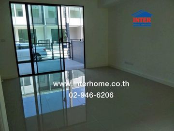Two-story townhome, 17.5 sq.wa., Pleno Ratchaphruek Village, Soi Bang Krang 45/4, Ratchaphruek Road, Rama 5 Road, Mueang Nonthaburi, Nonthaburi.