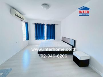 Two-story townhome, 18.1 sq.wah, Villaggio Bangna, ABAC Bangna-Trat Km. 26 (Land Department Bang Phli Soi), Bangna-Trat Road, Bang Bo, Samut Prakan.