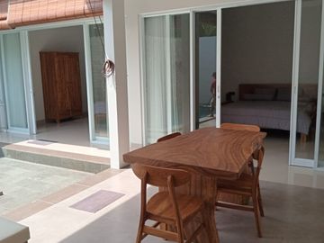 FOR RENT : 2 BEDROOMS VILLA IN JALAN PENYARINGAN SANUR - DENPASAR