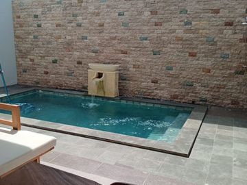 FOR RENT : 2 BEDROOMS VILLA IN JALAN PENYARINGAN SANUR - DENPASAR