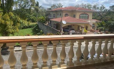 House & Lot with Golf Course view in Royale Tagaytay Estates for SALE! 300 sqm at 20M