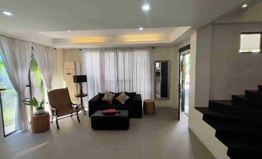 House for rent in Cebu City, Gated in Banilad with access to pool