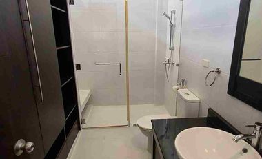 House for rent in Cebu City, Gated in Banilad with access to pool